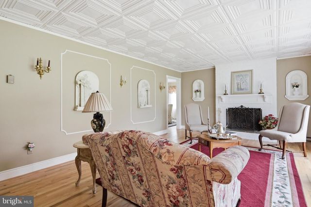505 GLENN ST, Shippensburg, PA 17257