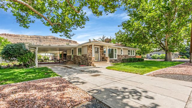 556 W 6th Street, Palisade, CO 81526