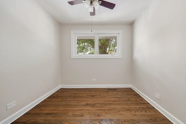 1715 W Thome Avenue, Chicago, IL 60660