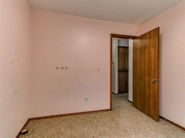 904 SE 15th Street, Moore, OK 73160