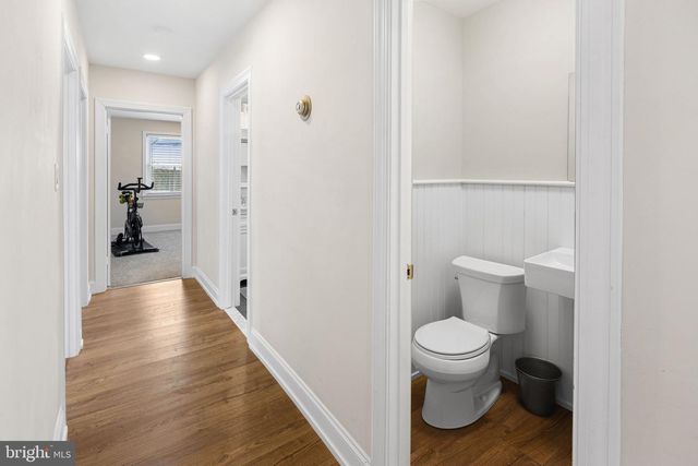 910 EDANN RD, Oreland, PA 19075