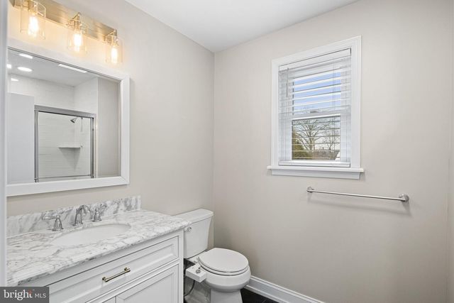 910 EDANN RD, Oreland, PA 19075