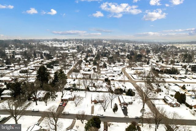 910 EDANN RD, Oreland, PA 19075