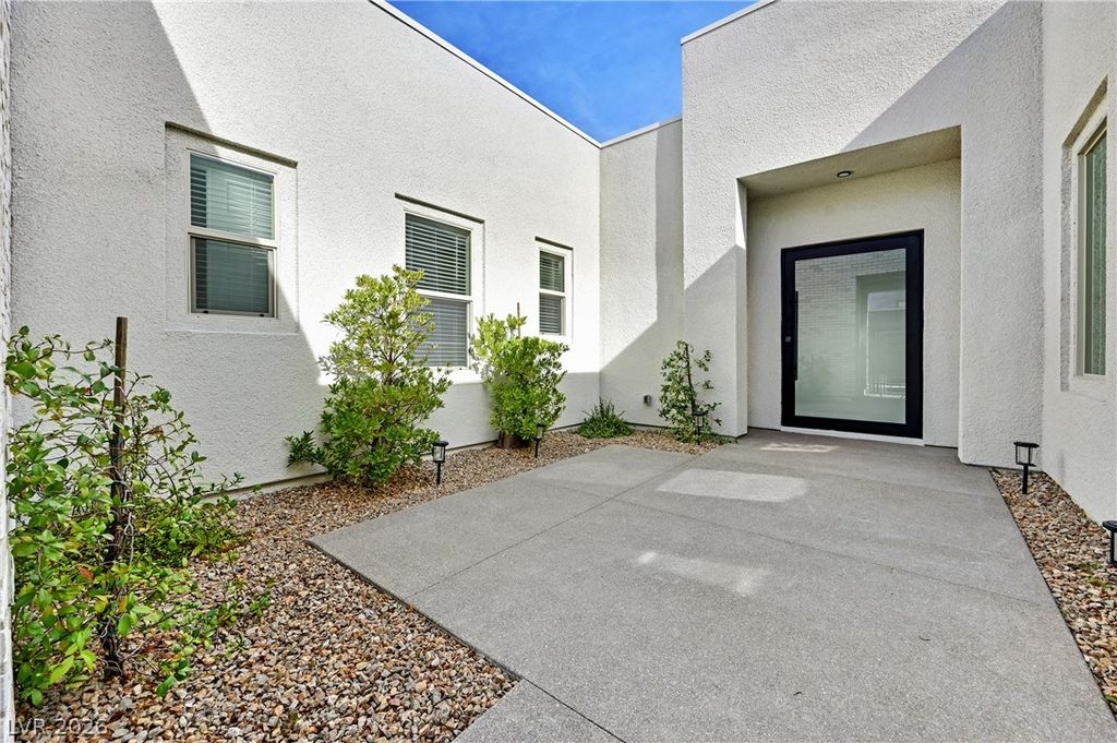 472 Sand Dune Arch Street, Las Vegas, NV 89138 — photo 3