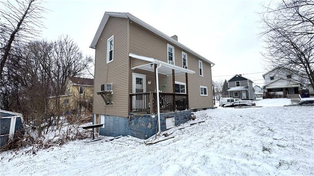 1212 Finch St, New Castle, PA 16101