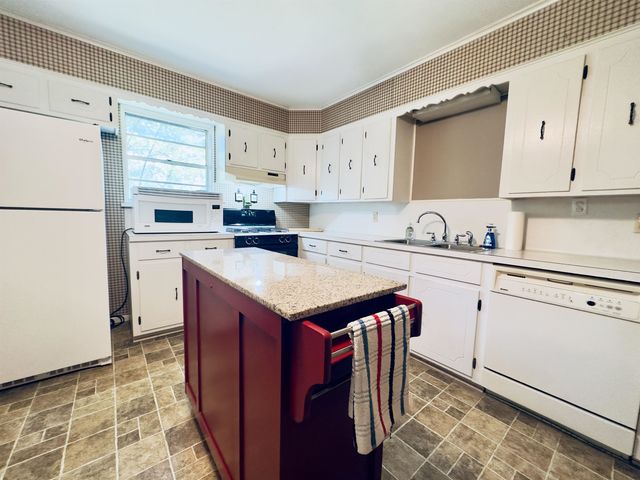 230 Scenic Loop, Hawkins, TX 75765