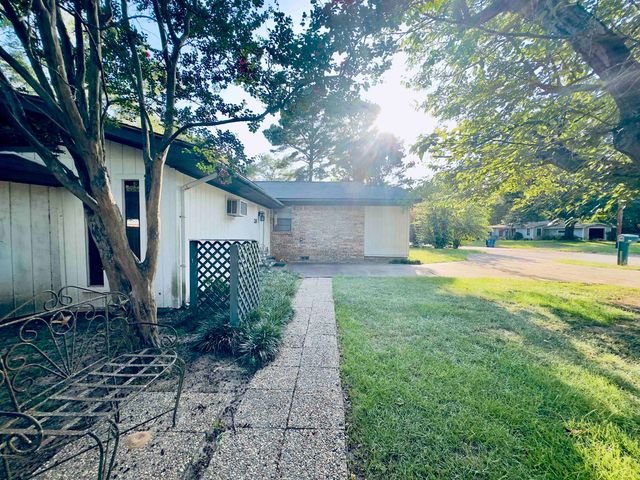 230 Scenic Loop, Hawkins, TX 75765