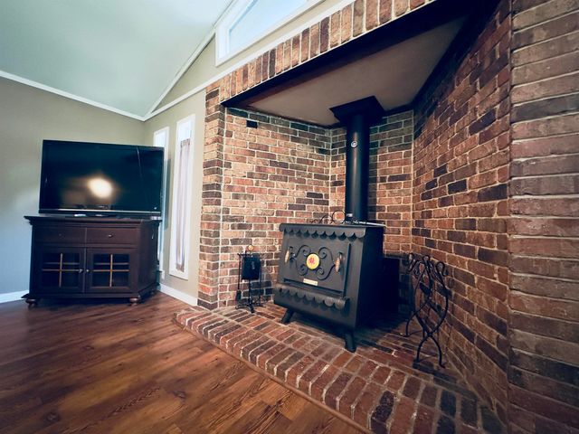 230 Scenic Loop, Hawkins, TX 75765