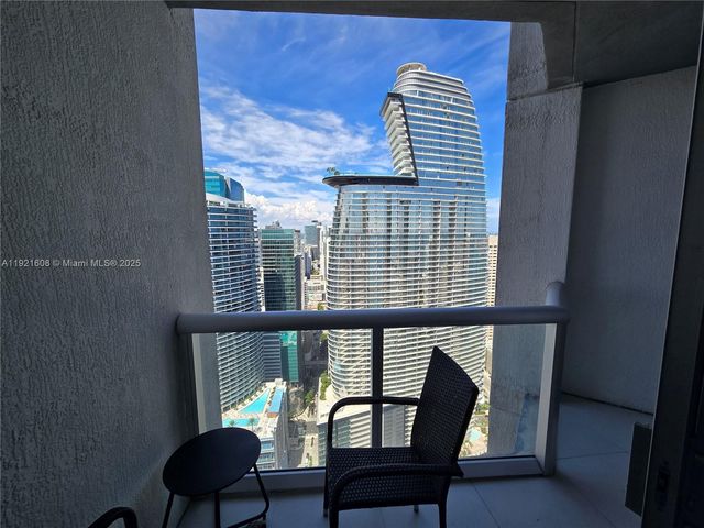 475 Brickell Ave 4908, Miami, FL 33131