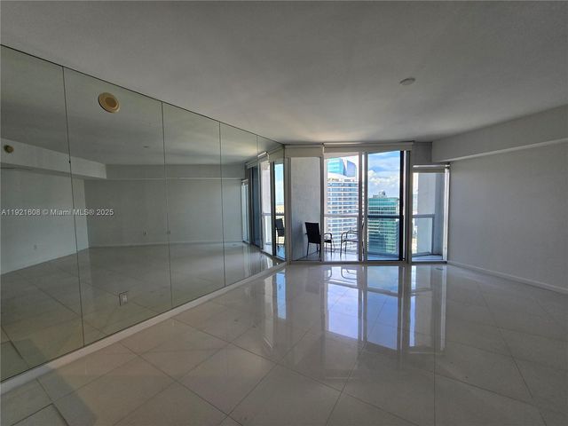 475 Brickell Ave 4908, Miami, FL 33131
