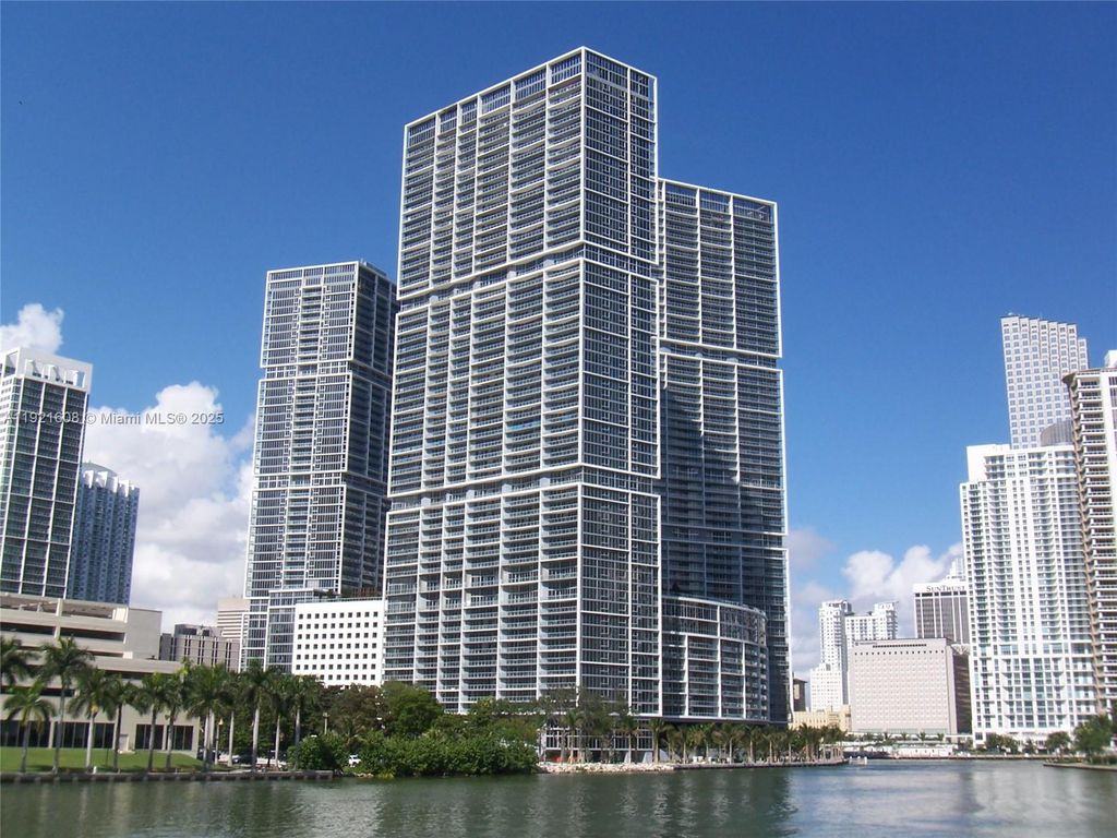 475 Brickell Ave 4908, Miami, FL 33131