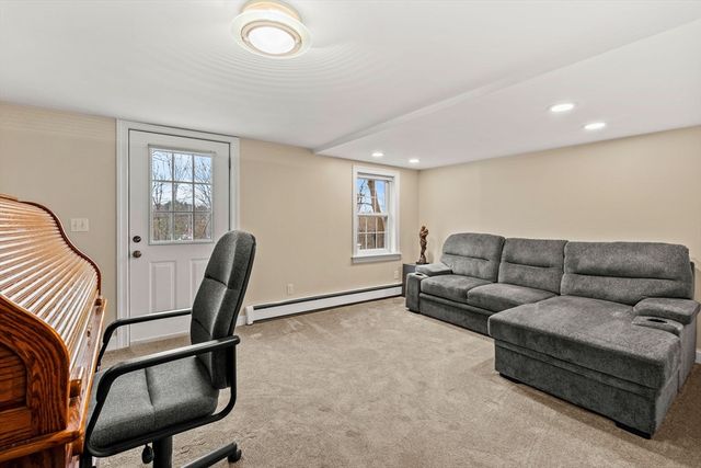 41 Red Spring Road, Andover, MA 01810