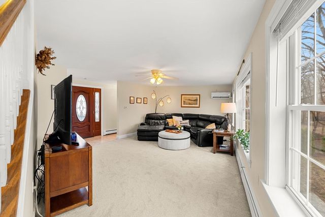 41 Red Spring Road, Andover, MA 01810