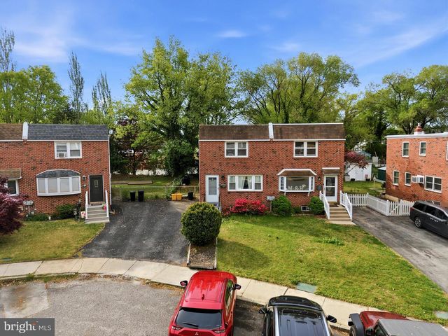 312 GLENWOOD CIR, Darby, PA 19023