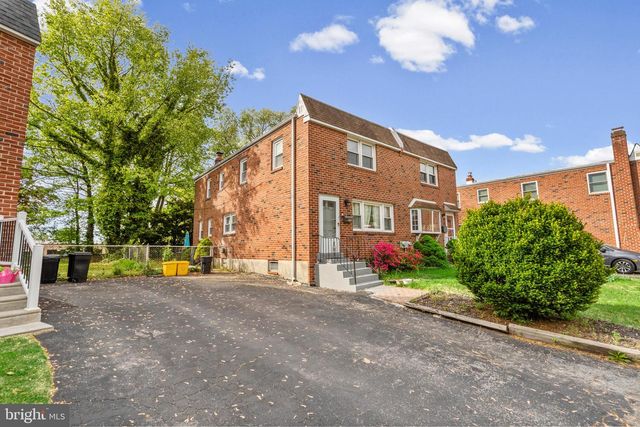 312 GLENWOOD CIR, Darby, PA 19023