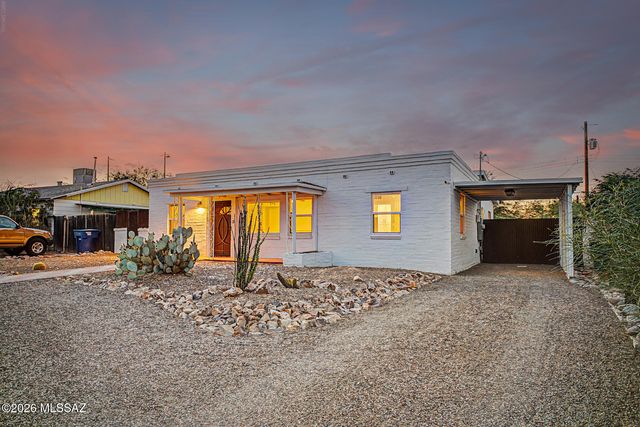 1115 E East Circle Drive, Tucson, AZ 85719