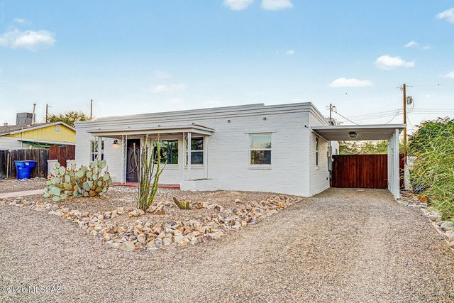 1115 E East Circle Drive, Tucson, AZ 85719