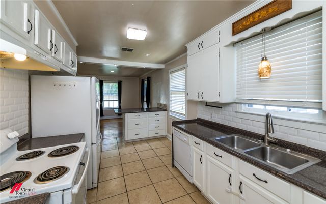144 Preston Avenue, Shreveport, LA 71105