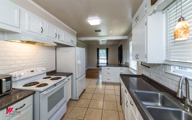 144 Preston Avenue, Shreveport, LA 71105