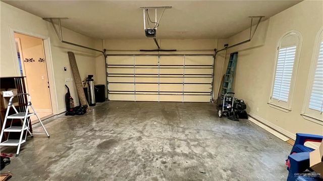 5117 W Hackberry Avenue, Mcallen, TX 78501