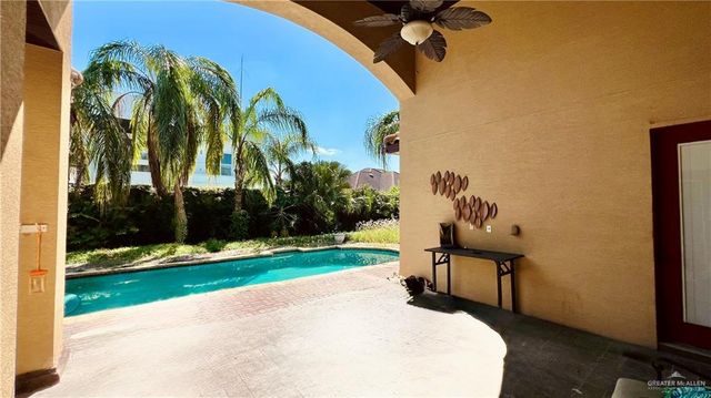 5117 W Hackberry Avenue, Mcallen, TX 78501