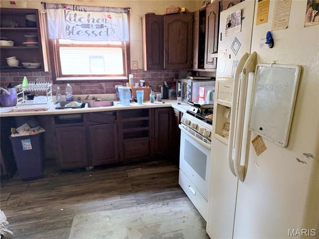 2124 Lee Avenue, Granite City, IL 62040