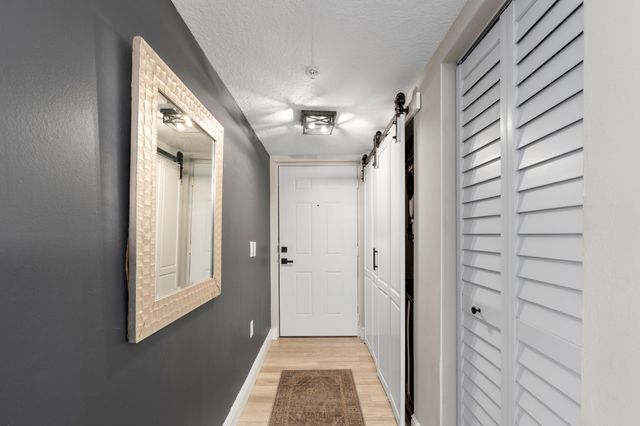 4041 SAN MARINO Boulevard 202, West Palm Beach, FL 33409