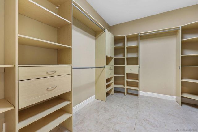1520 Merritt Drive, El Cajon, CA 92020