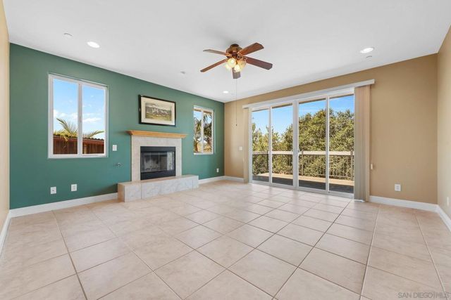 1520 Merritt Drive, El Cajon, CA 92020