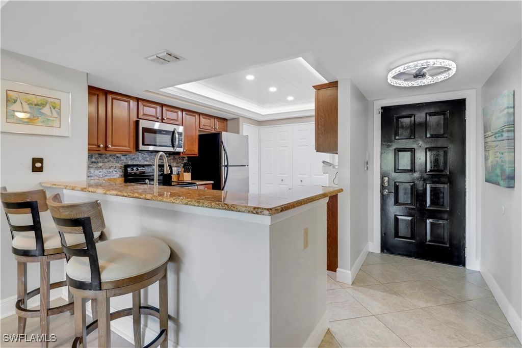 100 Stevens Landing DR A-103, Marco Island, FL 34145