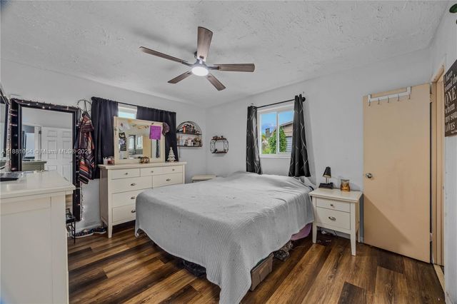 4450 SW 24th St, Fort Lauderdale, FL 33317