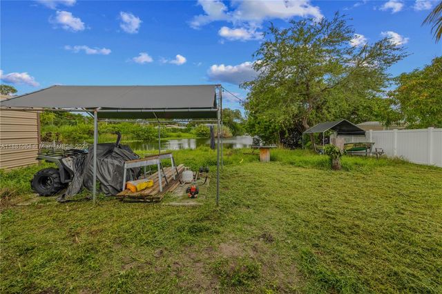 4450 SW 24th St, Fort Lauderdale, FL 33317