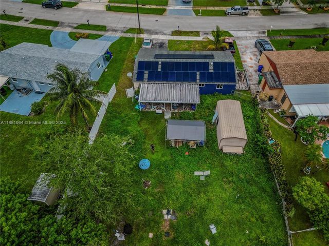 4450 SW 24th St, Fort Lauderdale, FL 33317