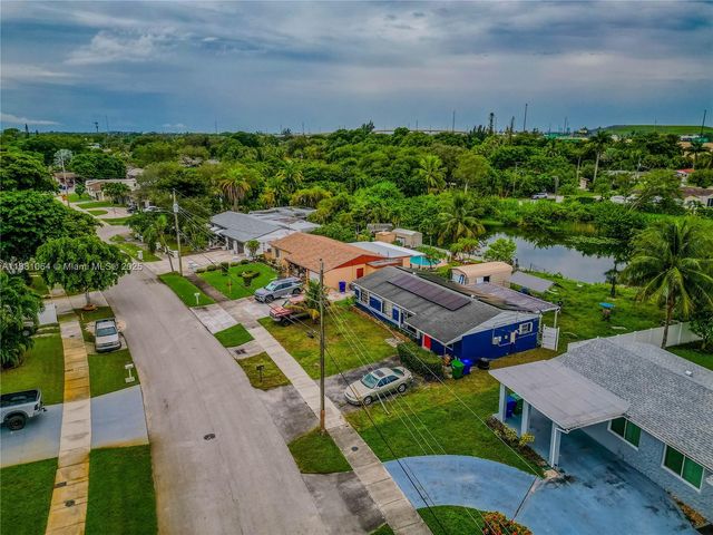 4450 SW 24th St, Fort Lauderdale, FL 33317