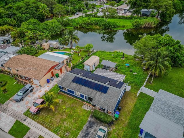 4450 SW 24th St, Fort Lauderdale, FL 33317