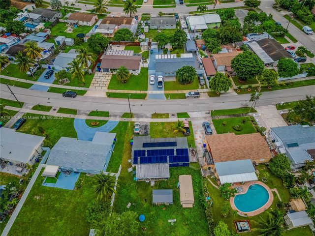 4450 SW 24th St, Fort Lauderdale, FL 33317