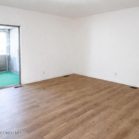 4160 Petit Drive 39, Oxnard, CA 93033