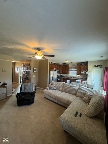 5914 Edelle Drive, Indianapolis, IN 46237