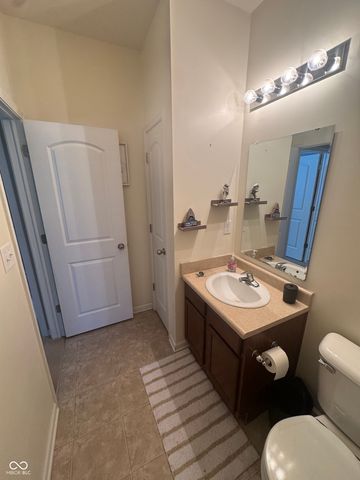 5914 Edelle Drive, Indianapolis, IN 46237