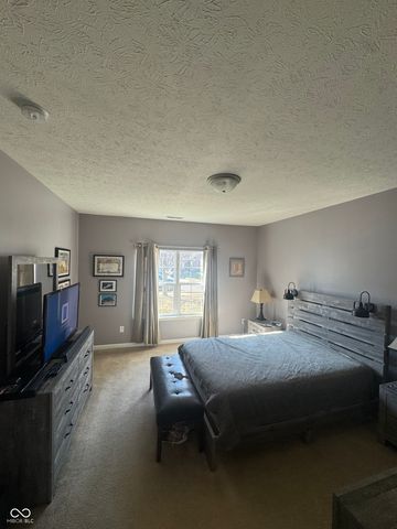 5914 Edelle Drive, Indianapolis, IN 46237