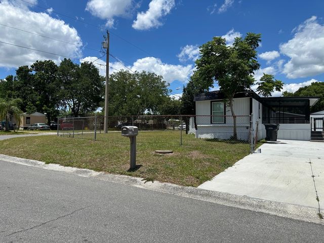 3061 CRYSTAL HILLS DRIVE, Lakeland, FL 33801