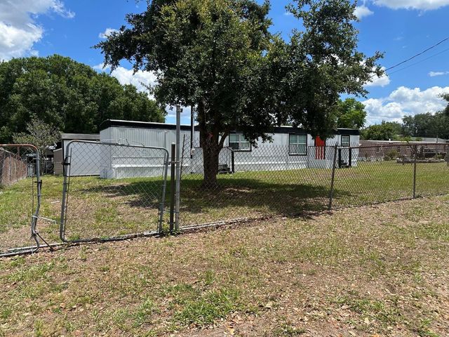 3061 CRYSTAL HILLS DRIVE, Lakeland, FL 33801