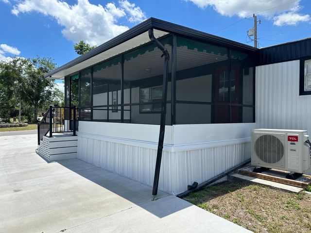 3061 CRYSTAL HILLS DRIVE, Lakeland, FL 33801