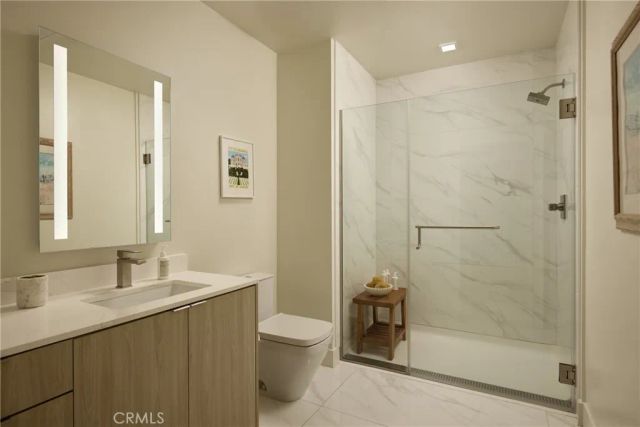 21010 Erwin Street PH745, Woodland Hills, CA 91367