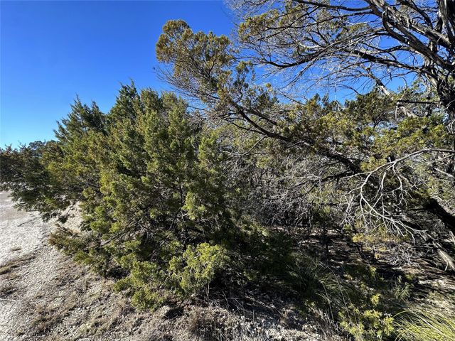 6402 Cimmaron TRL, Lago Vista, TX 78645