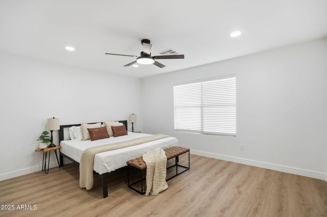 5658 E FLOSSMOOR Avenue, Mesa, AZ 85206