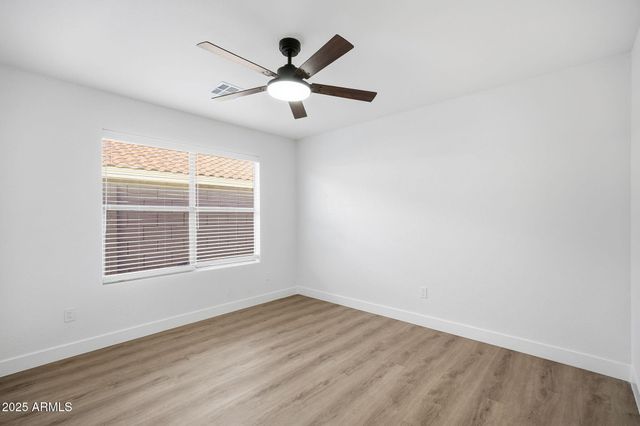 5658 E FLOSSMOOR Avenue, Mesa, AZ 85206