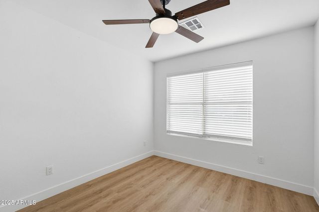 5658 E FLOSSMOOR Avenue, Mesa, AZ 85206