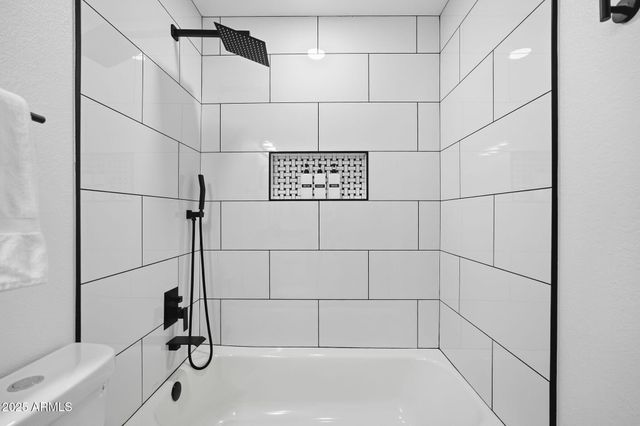 5658 E FLOSSMOOR Avenue, Mesa, AZ 85206