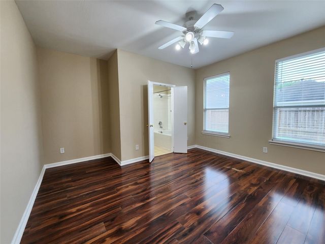 7539 Legacy Pines Drive, Cypress, TX 77433